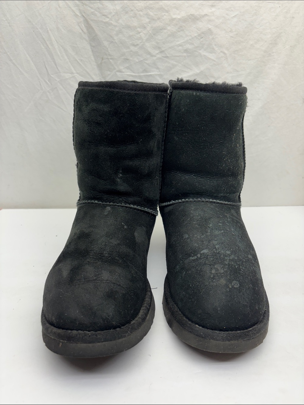 UGG Women's Black Suede Short Winter Boots, size 8